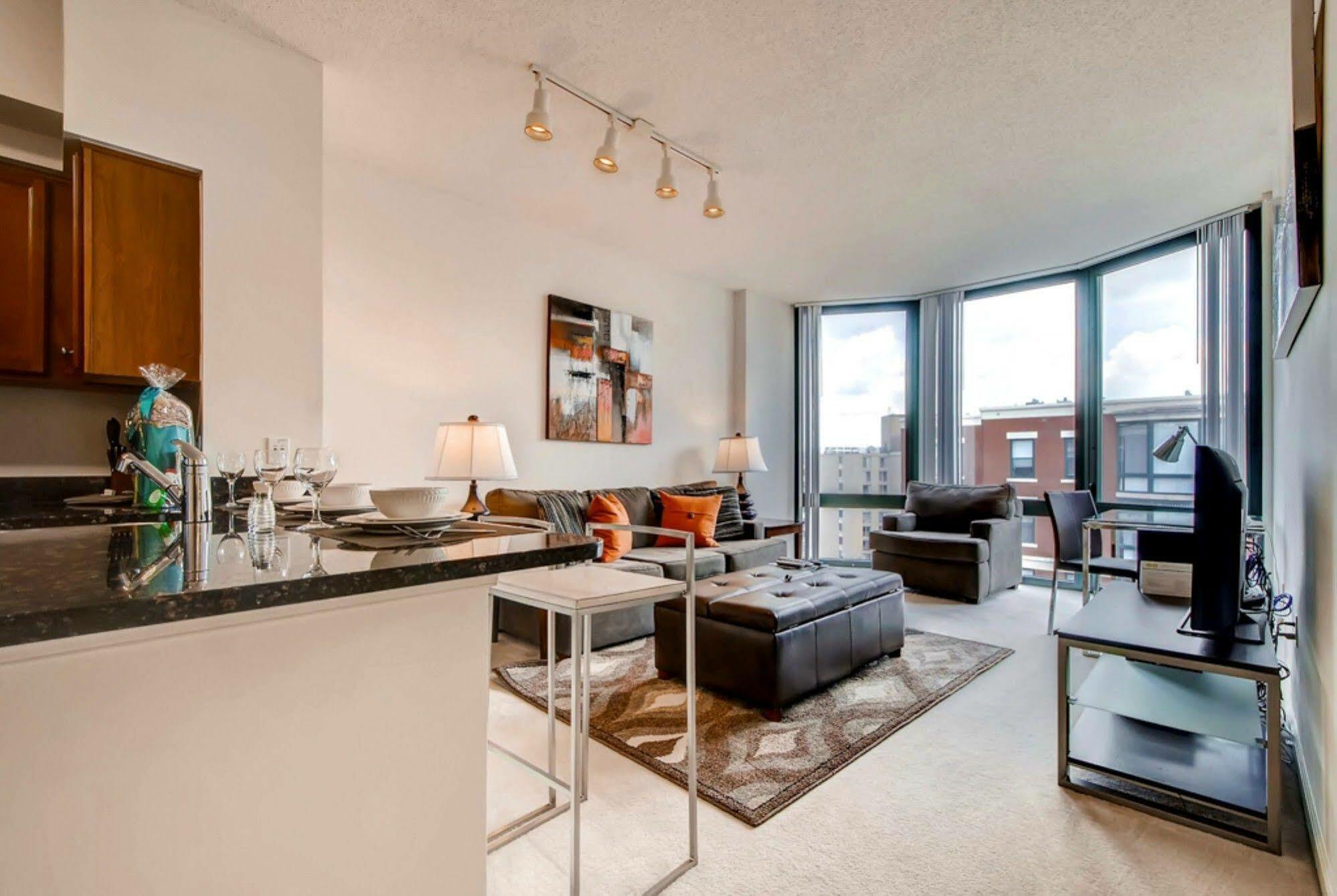 Global Luxury Suites At Thomas Circle Washington Eksteriør bilde