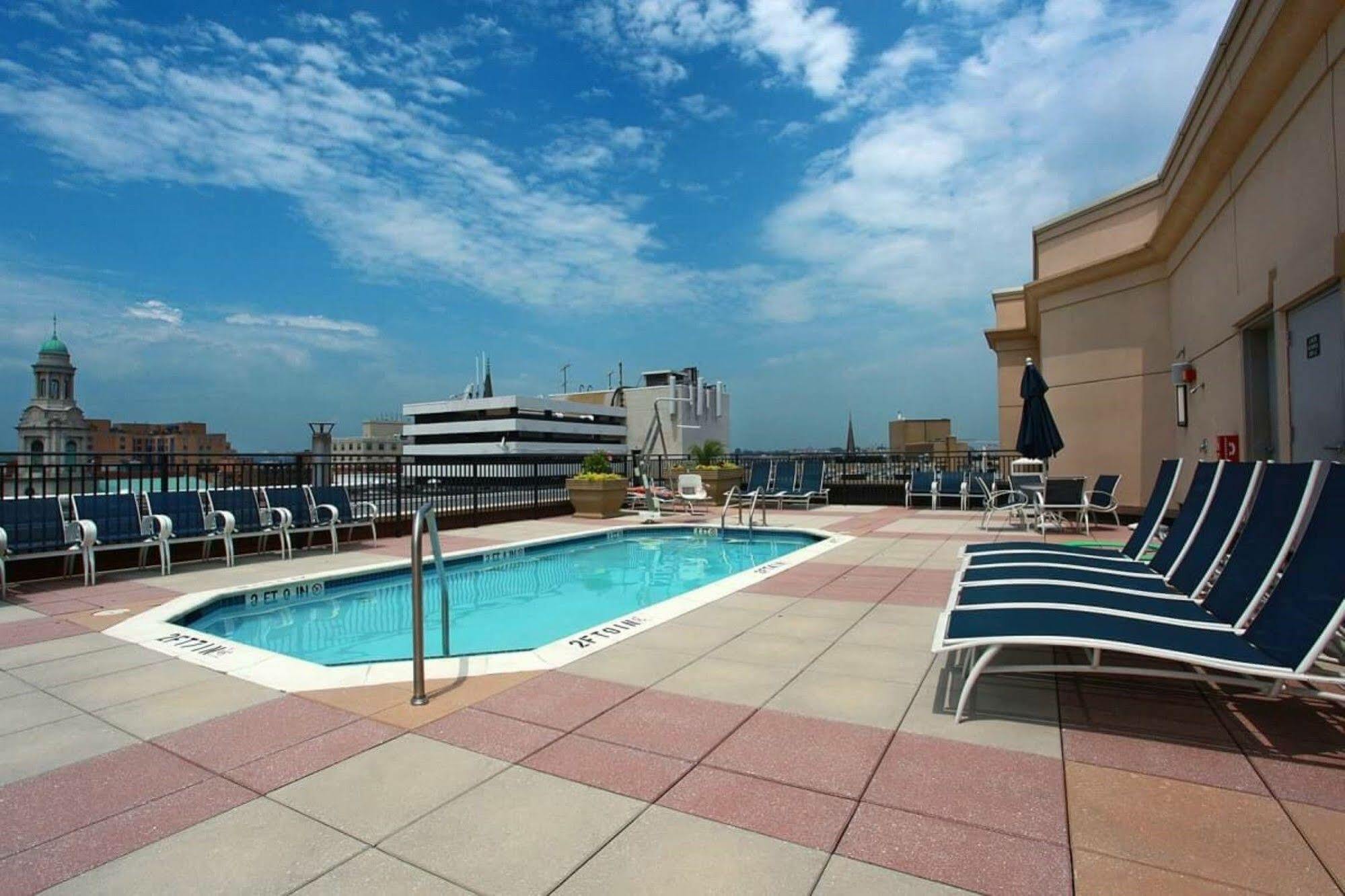 Global Luxury Suites At Thomas Circle Washington Eksteriør bilde